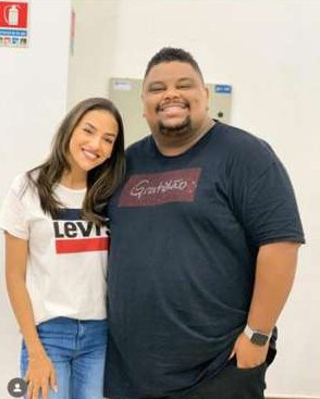 Thalita Rocha e Lukas Agustinho